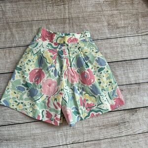 Vintage Laura Ashley Size 6 Floral 100% Cotton Shorts